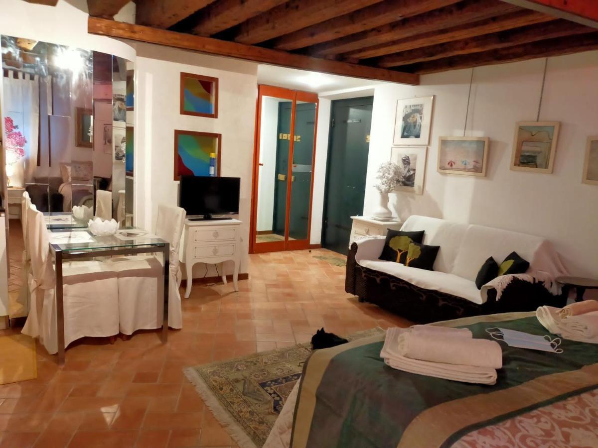 Suite Ai Leoni Venesia Bagian luar foto