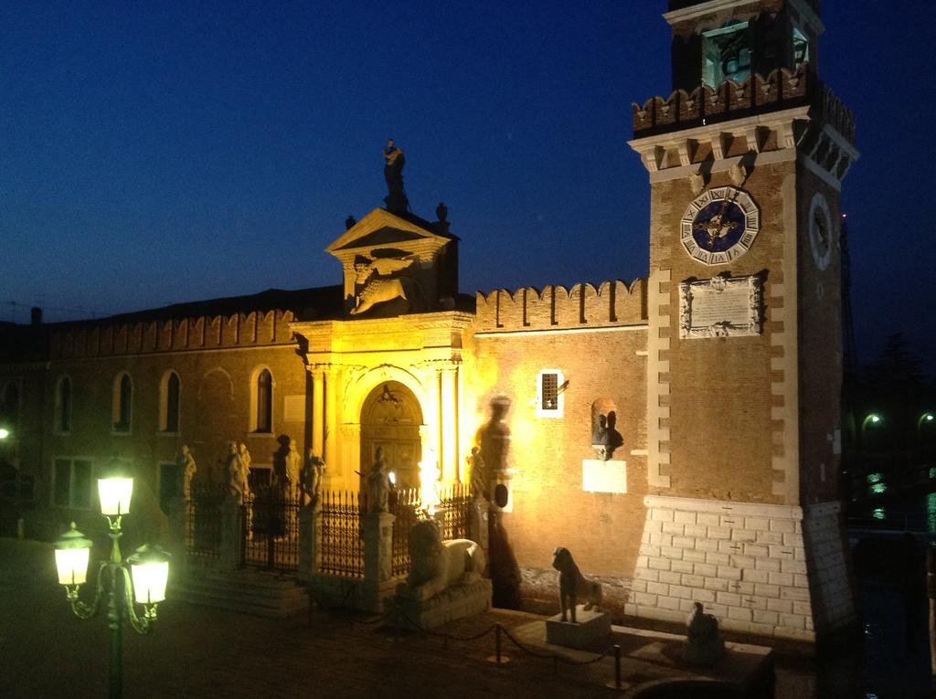 Suite Ai Leoni Venesia Bagian luar foto